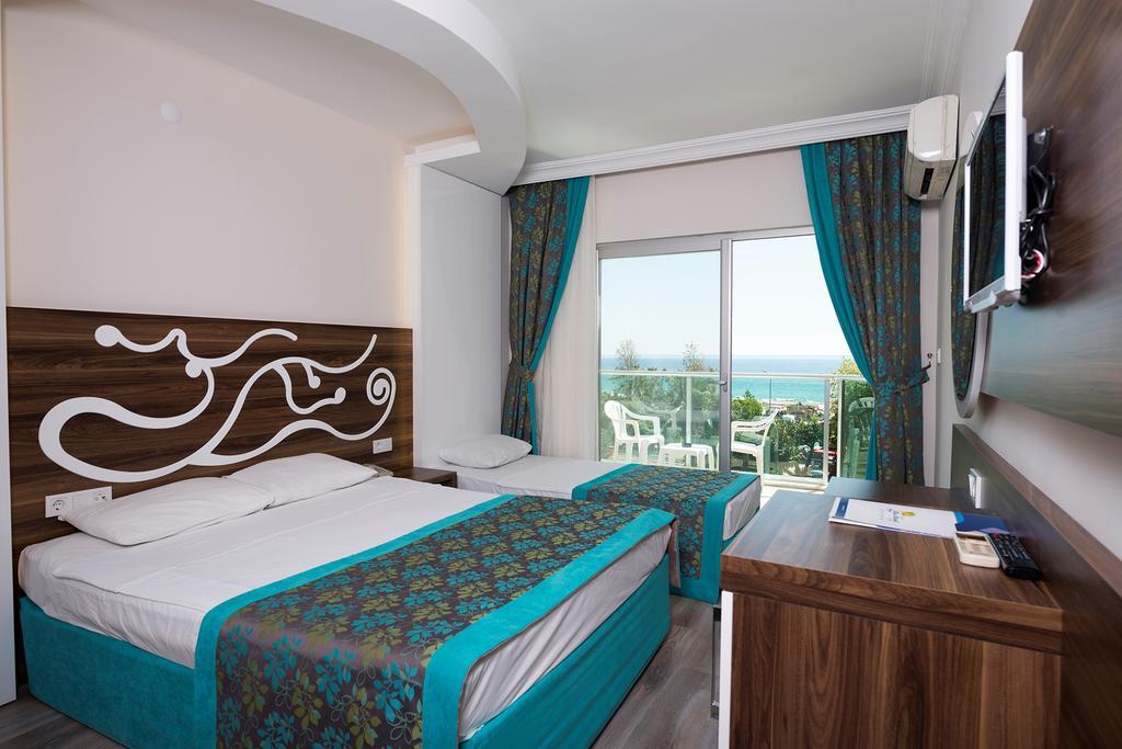 Kleopatra Blue Hawai Hotel Alanya Room photo