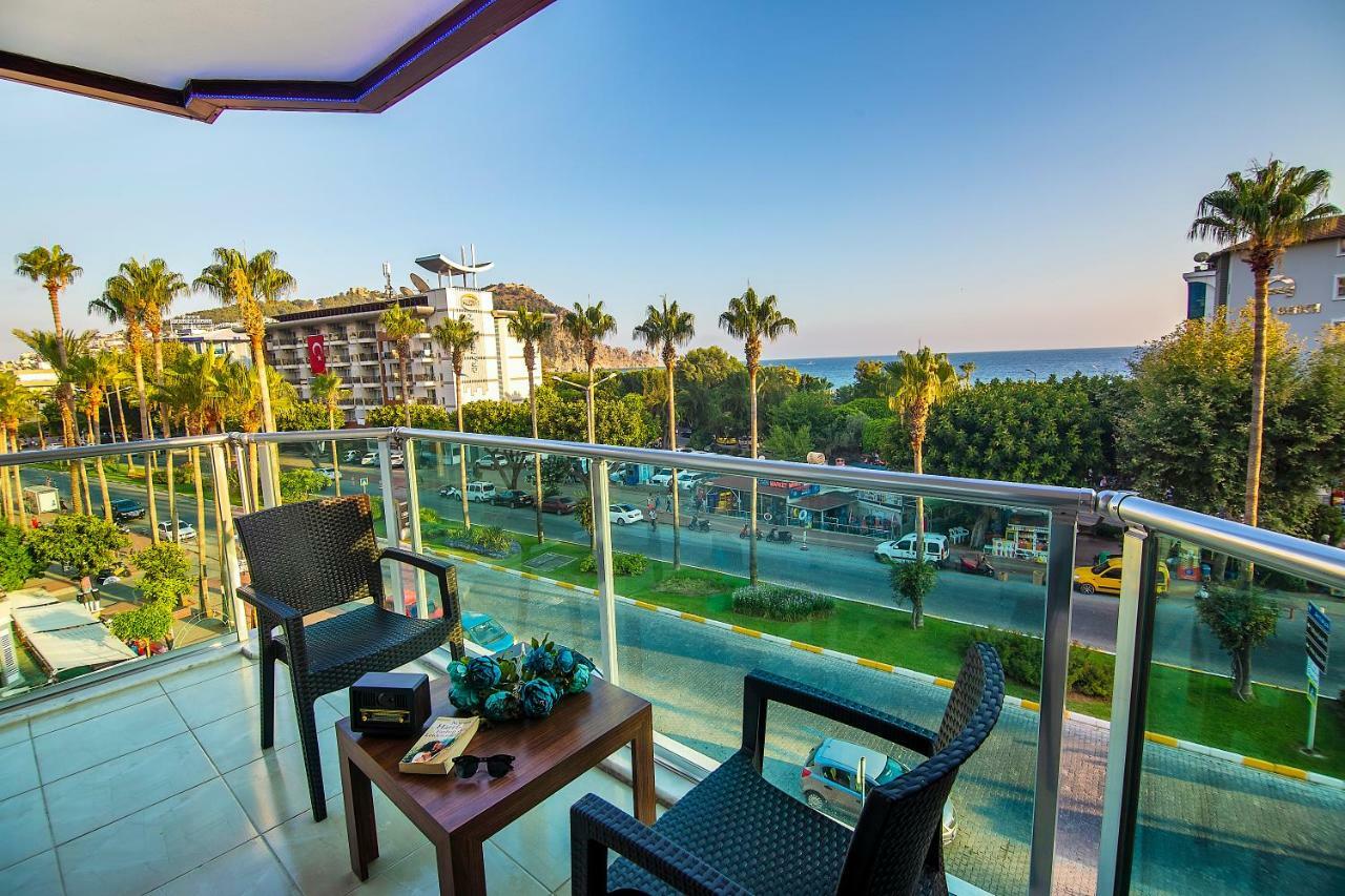 Kleopatra Blue Hawai Hotel Alanya Exterior photo